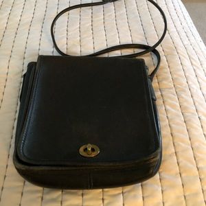 Vintage COACH crossbody bag